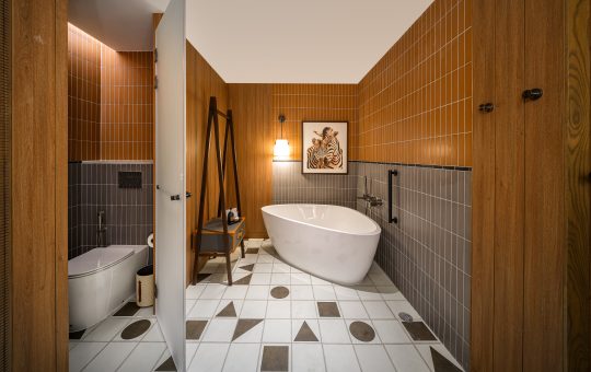 06 Mirage Family Expedition Suite King with Bunk Bed_11