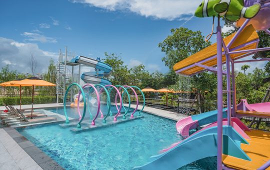 Alessandrite Waterpark(1)