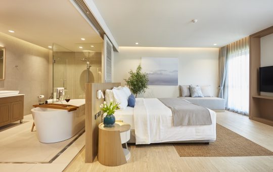 One Bedroom Suite Garden Wing 1